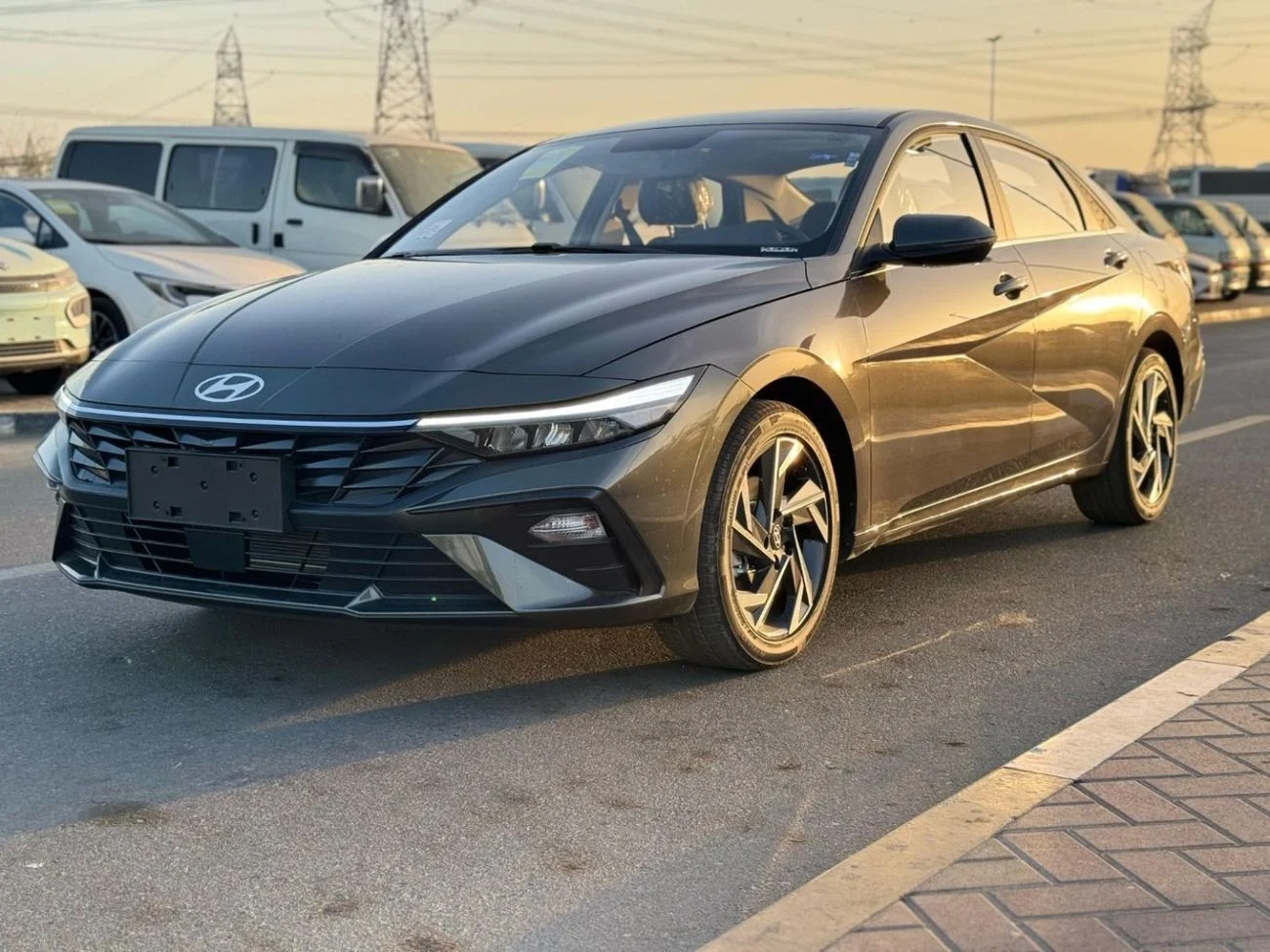 Hyundai  2025